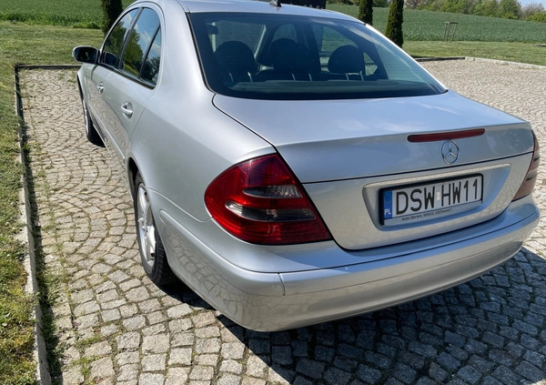 Mercedes-Benz Klasa E cena 25900 przebieg: 352642, rok produkcji 2004 z Strzegom małe 37